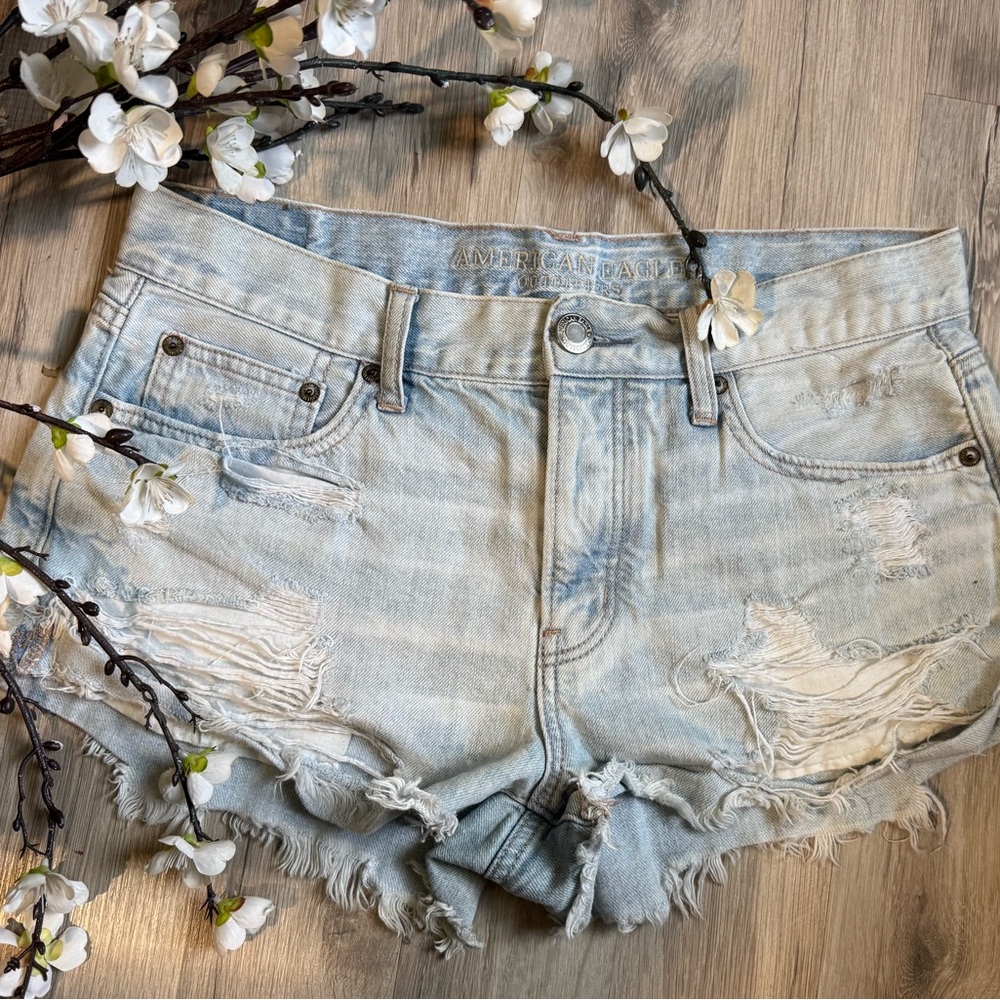 American Eagle Outfitters Blue Jean Shorts Distressed High-Waisted